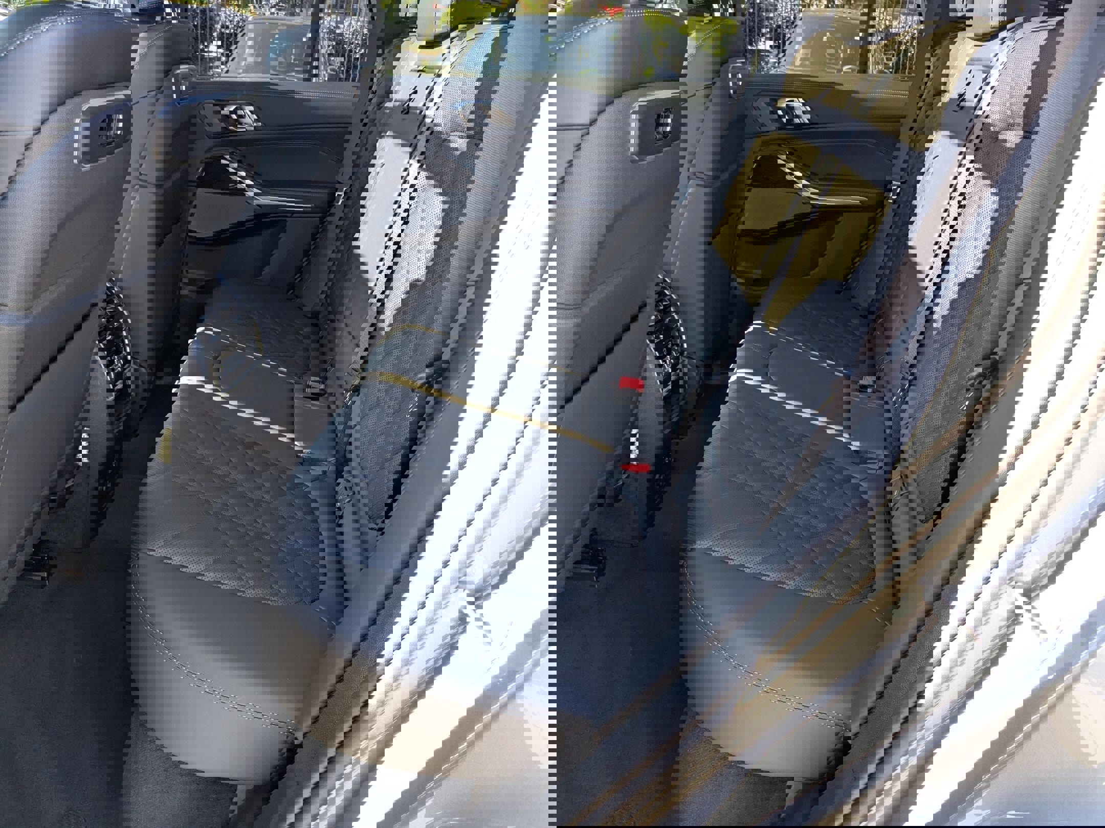 New 2026 BMW X5 xDrive40i w/ M Sport Package image 30