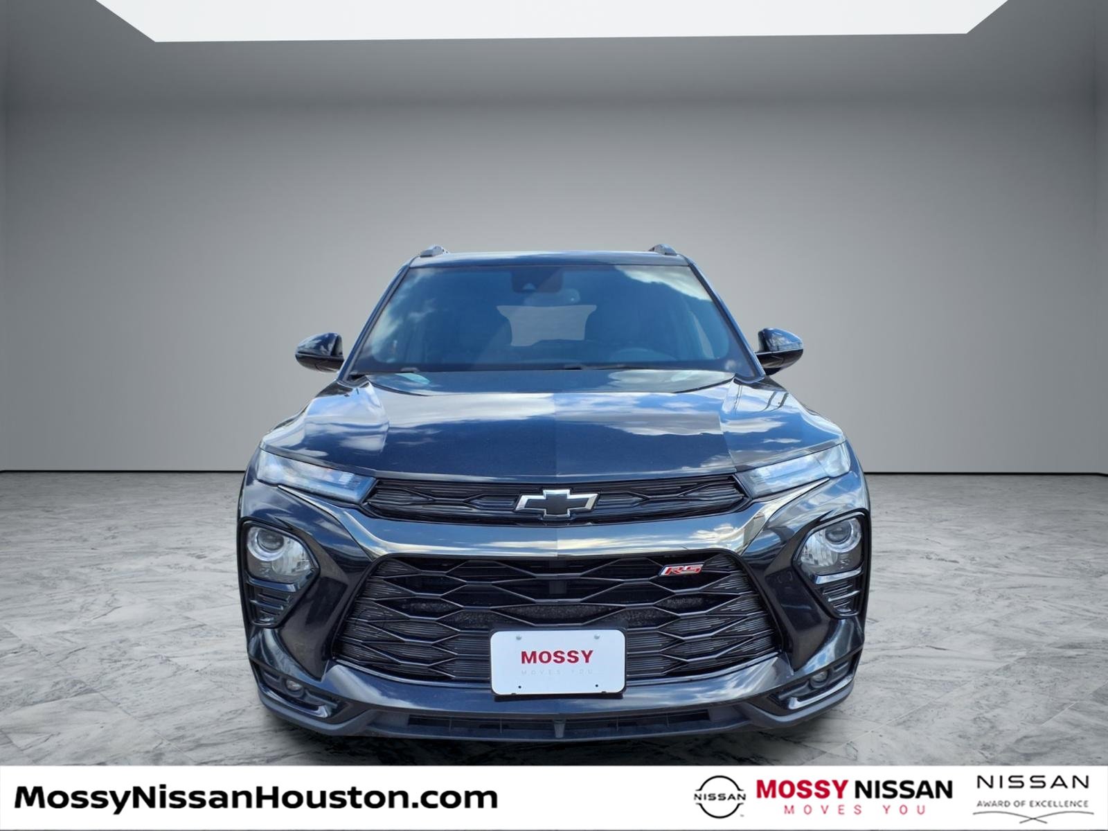 Used 2022 Chevrolet TrailBlazer RS w/ Technology Package image 3