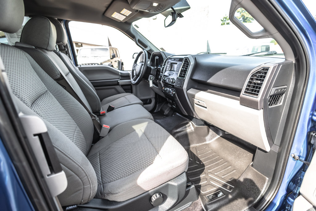 Used 2015 Ford F150 XLT w/ Equipment Group 301A Mid AWD/4WD image 29