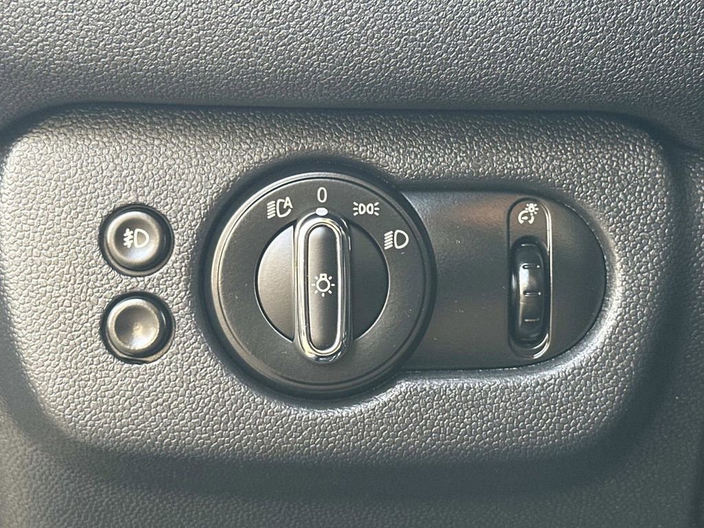 Used 2024 MINI Cooper Clubman S image 22