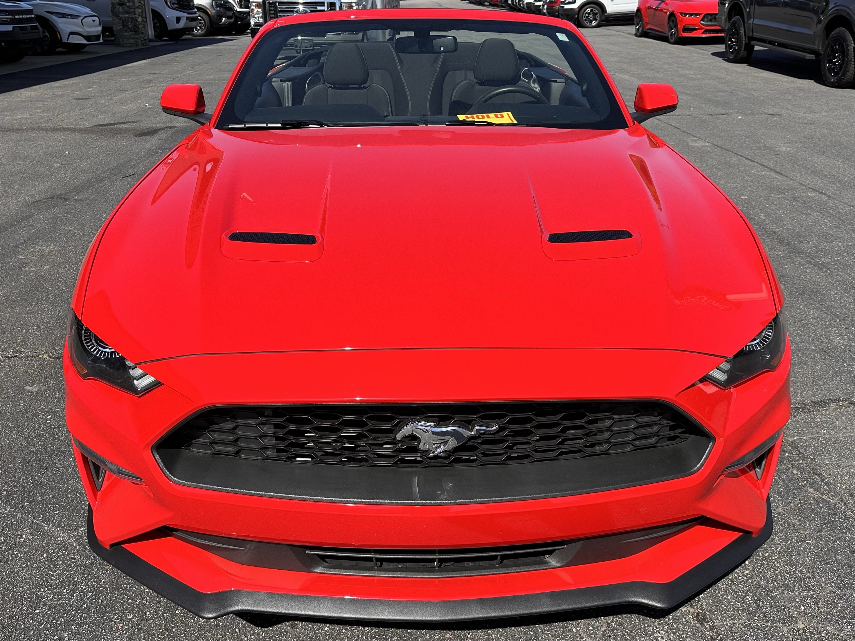 Used 2018 Ford Mustang Convertible RWD image 18