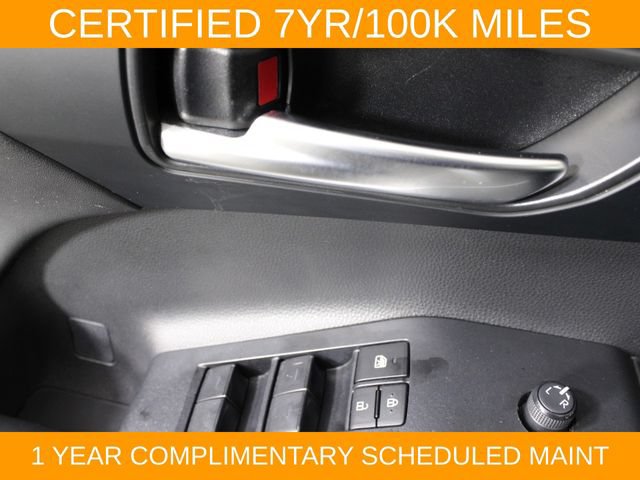 Used 2023 Toyota Highlander XLE AWD/4WD image 17