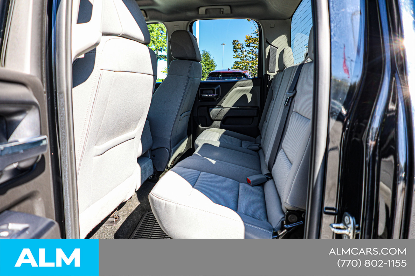 Used 2017 Chevrolet Silverado 1500 Custom w/ Custom Convenience Package RWD image 18