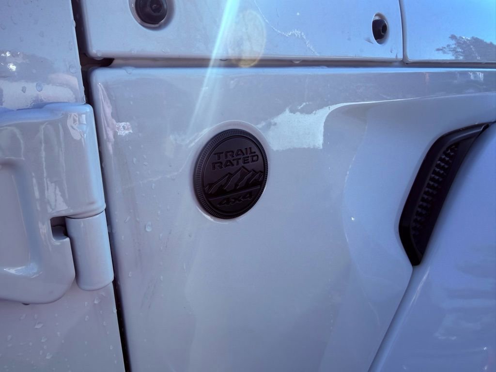 New 2026 Jeep Wrangler Sahara image 9