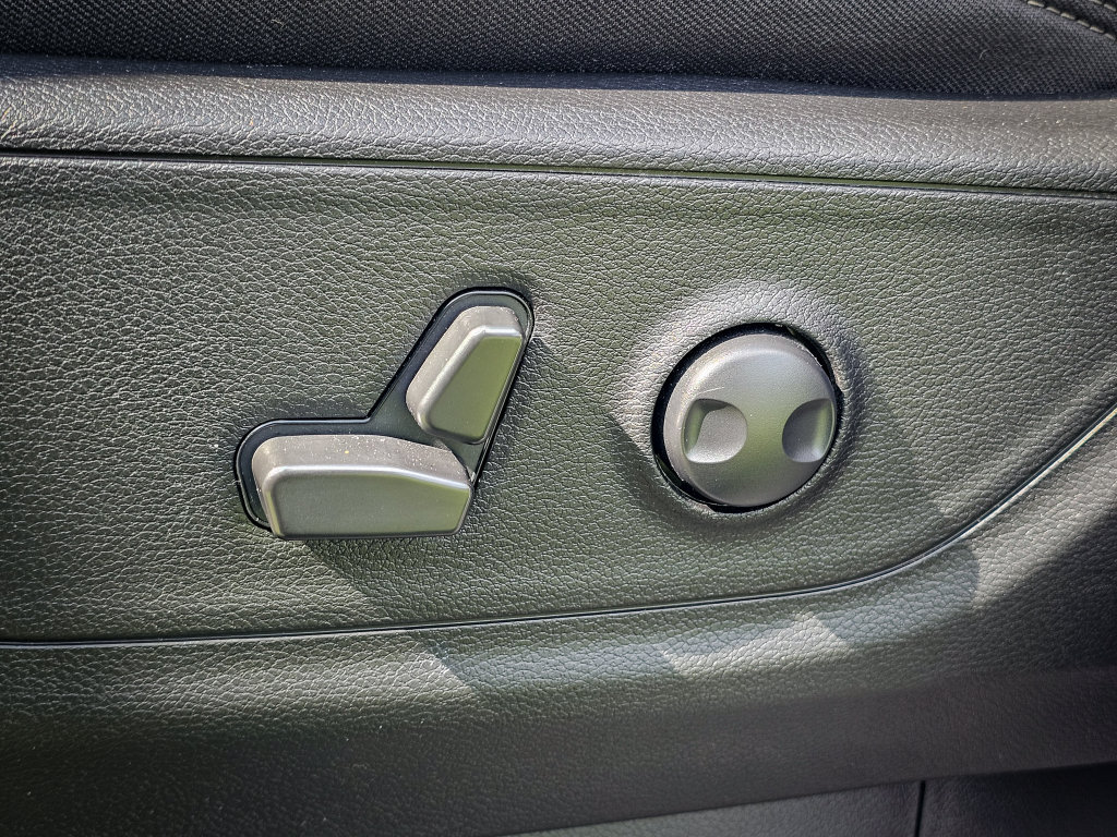 Used 2022 RAM 1500 Big Horn AWD/4WD image 15