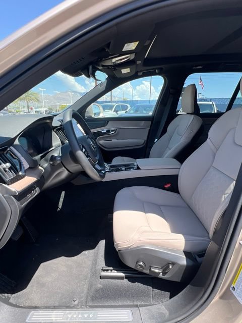 New 2026 Volvo XC90 T8 Plus w/ Protection Package Premier AWD/4WD image 24