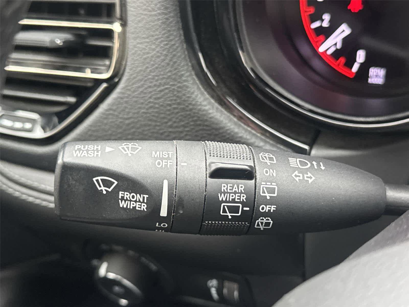 Used 2022 Dodge Durango GT AWD/4WD image 26