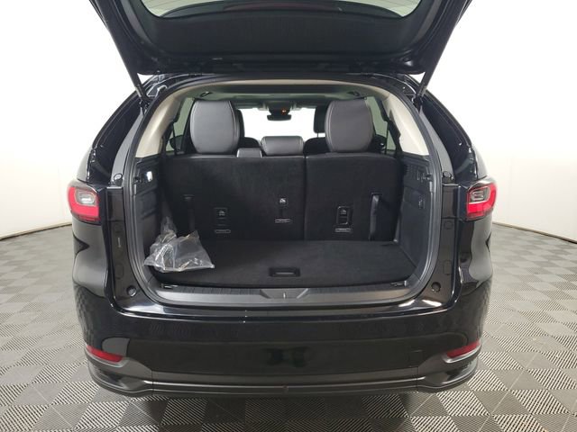 Certified 2024 MAZDA CX-90 Plug-In Hybrid w/ Preferred AWD/4WD image 9
