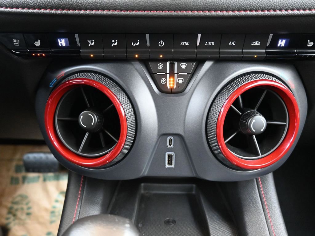 Used 2019 Chevrolet Blazer RS image 33