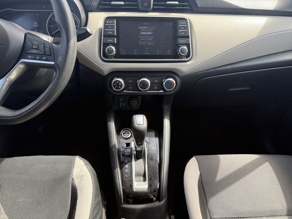 Used 2021 Nissan Versa SV image 15