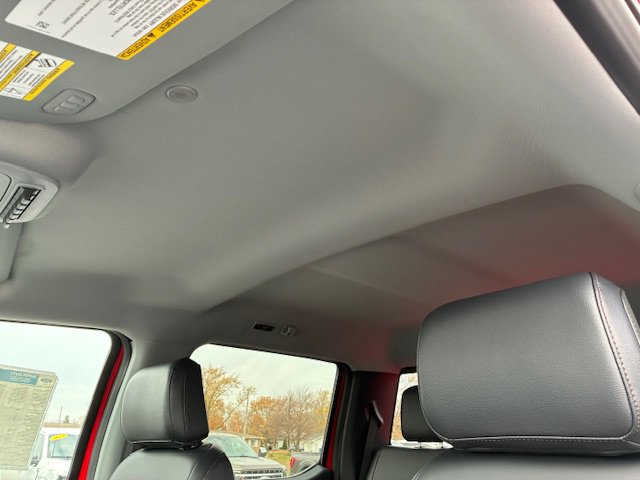 New 2026 Ford F350 Lariat w/ Lariat Premium Package image 32