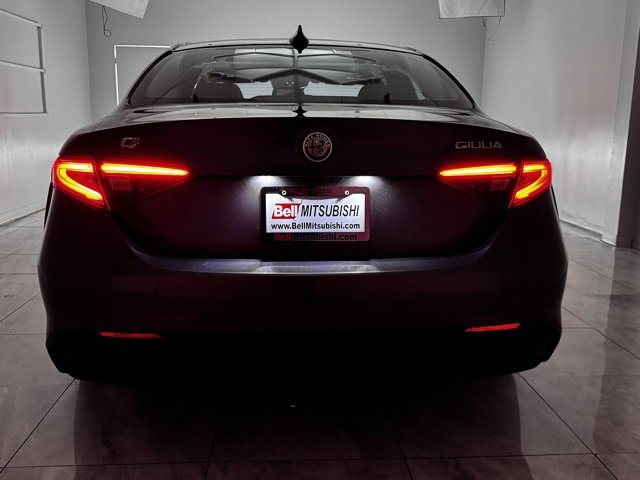Used 2023 Alfa Romeo Giulia Veloce image 38