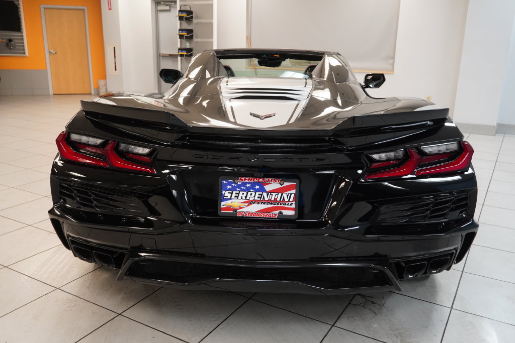 New 2027 Chevrolet Corvette Grand Sport w/ Z52 Sport Performance Package RWD image 7
