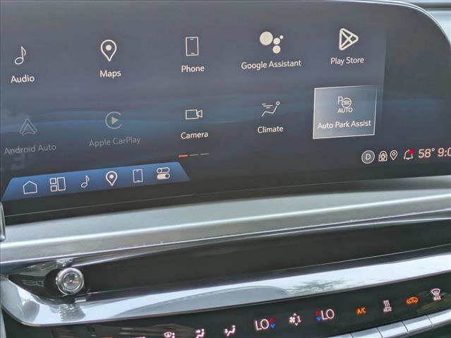 Used 2024 Cadillac Lyriq Luxury image 13