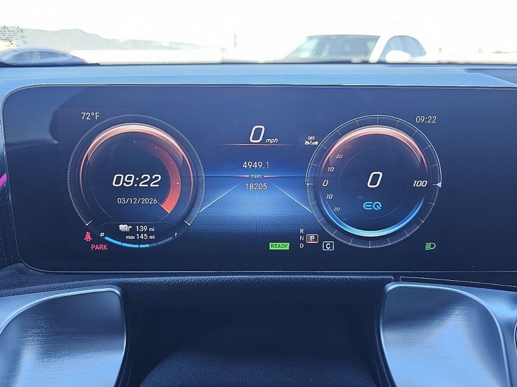 Used 2023 Mercedes-Benz EQB 300 4MATIC image 36