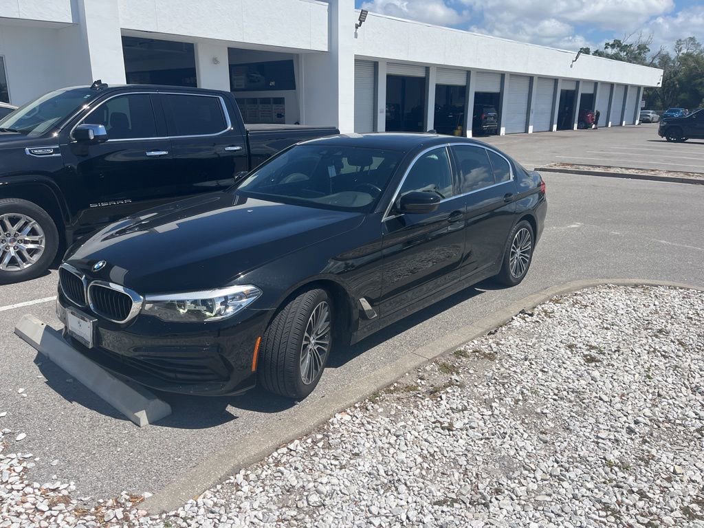 Used 2020 BMW 540i RWD image 2
