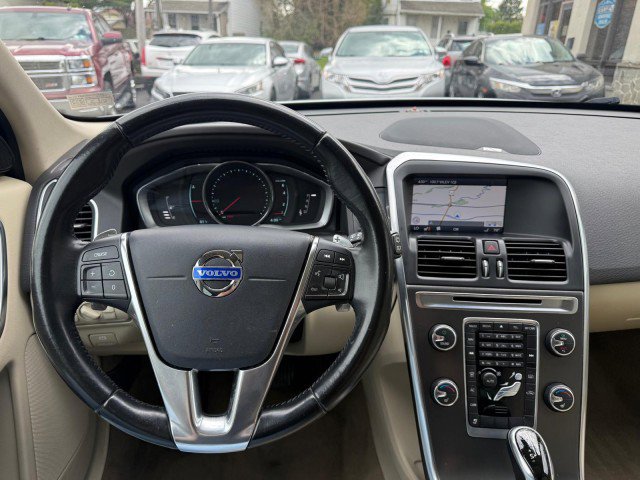 Used 2015 Volvo XC60 T6 Platinum AWD/4WD image 9