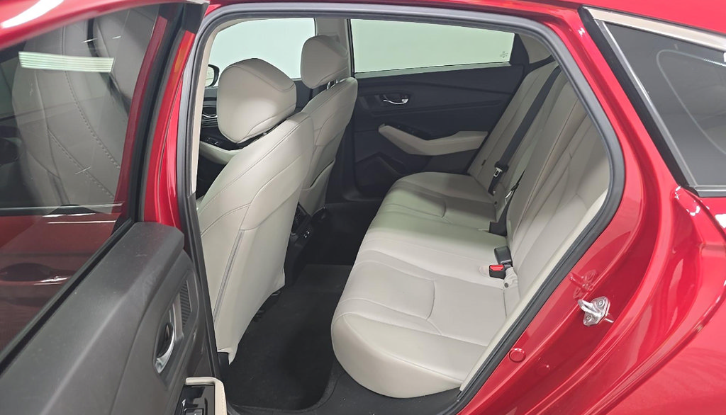 Used 2024 Honda Accord Touring image 10