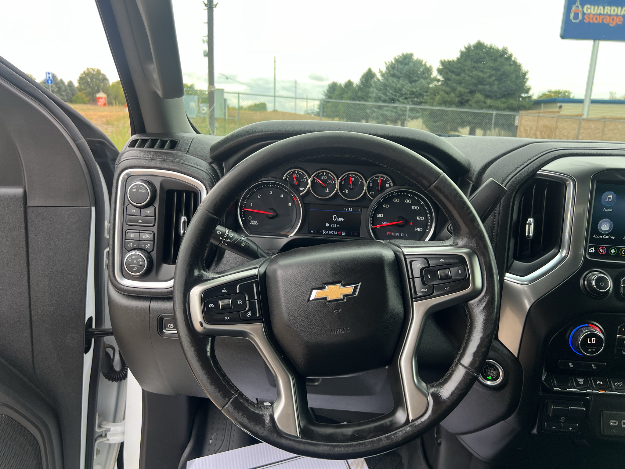Used 2021 Chevrolet Silverado 2500 LT AWD/4WD image 2