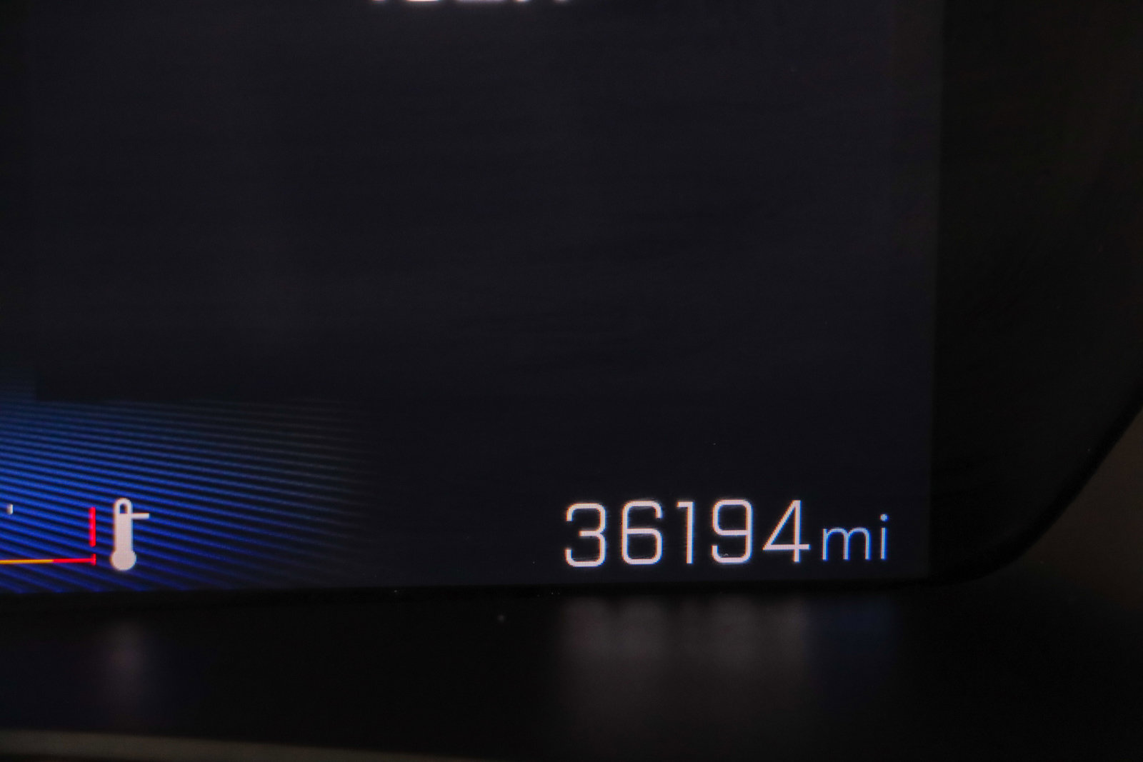 Used 2024 Chevrolet Colorado Z71 w/ Z71 Convenience Package 2 image 16