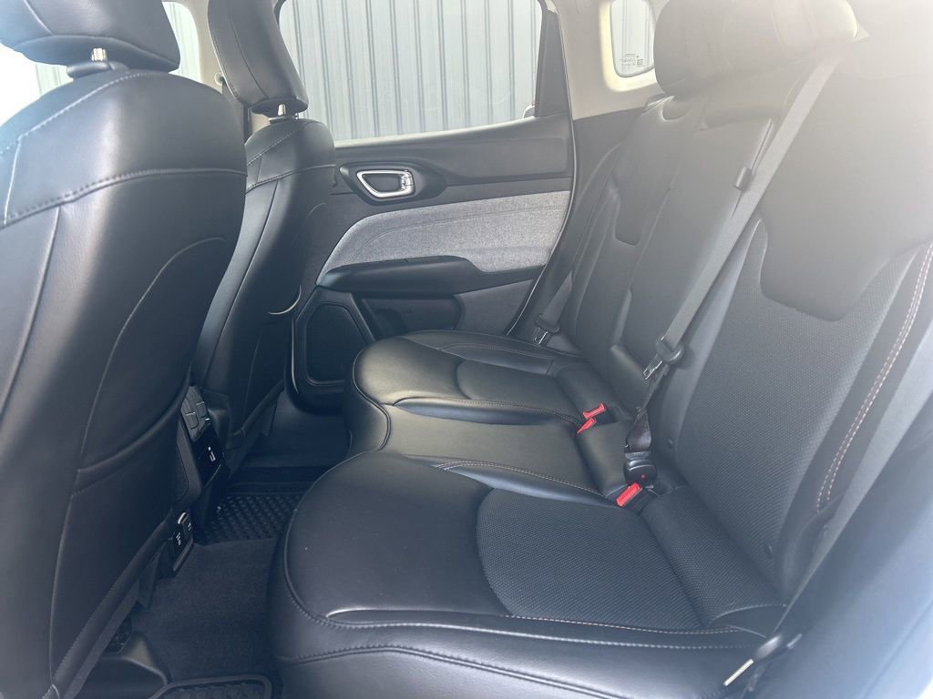 Used 2022 Jeep Compass Latitude w/ Sun and Sound Group image 22