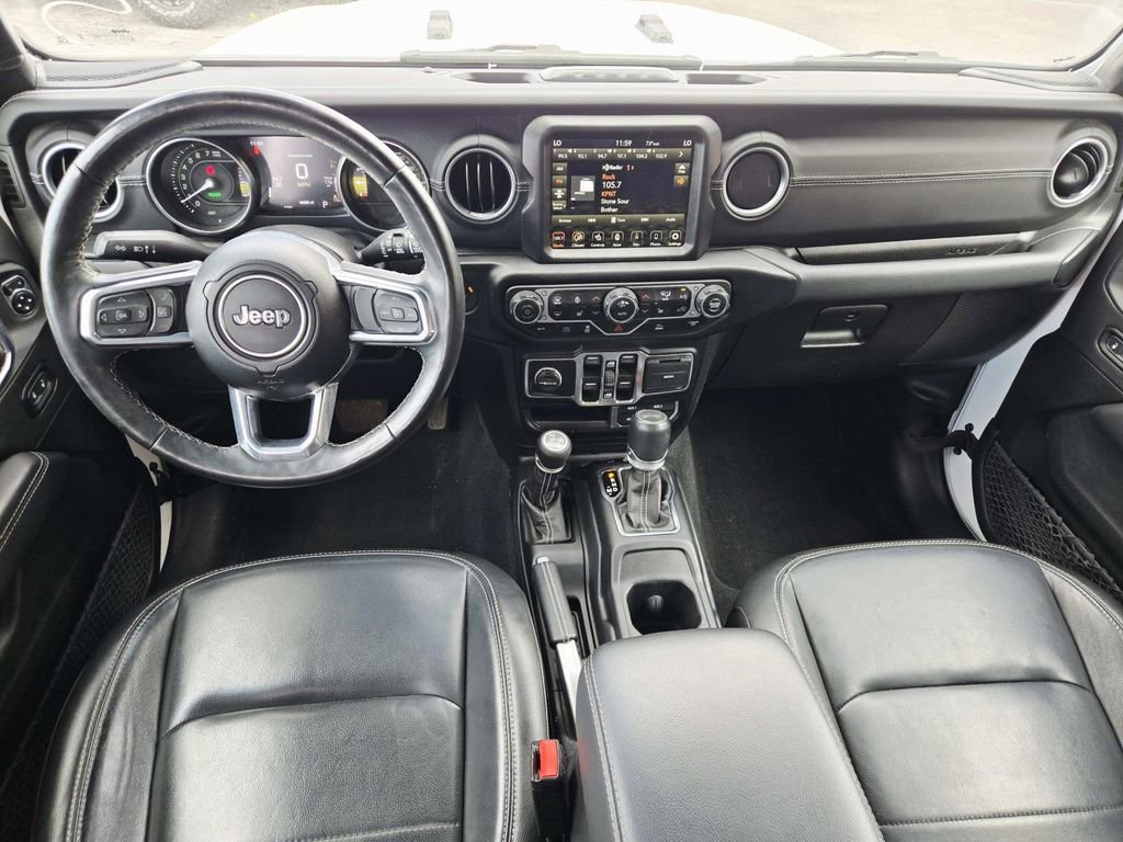 Used 2023 Jeep Wrangler Unlimited Sahara w/ Cold Weather Group AWD/4WD image 13