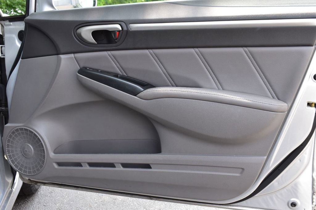 Used 2009 Honda Civic EX-L image 37