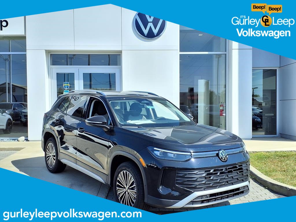 New 2025 Volkswagen Tiguan S image 1