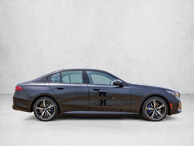 New 2027 BMW 550e xDrive AWD/4WD image 4