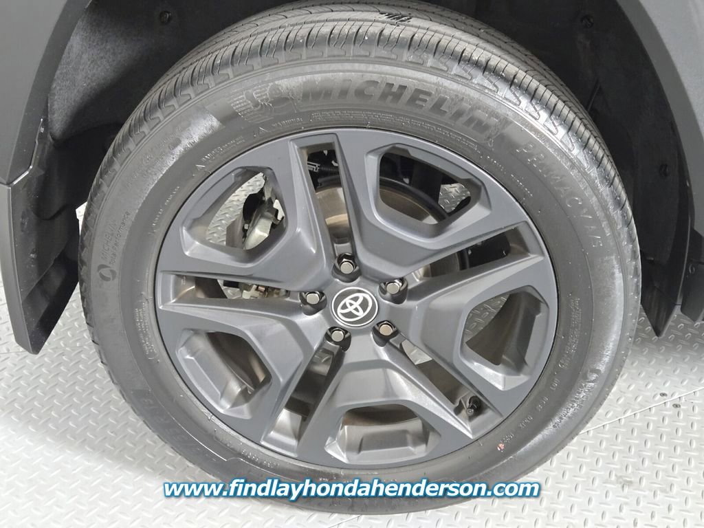 Used 2022 Toyota RAV4 Adventure image 11