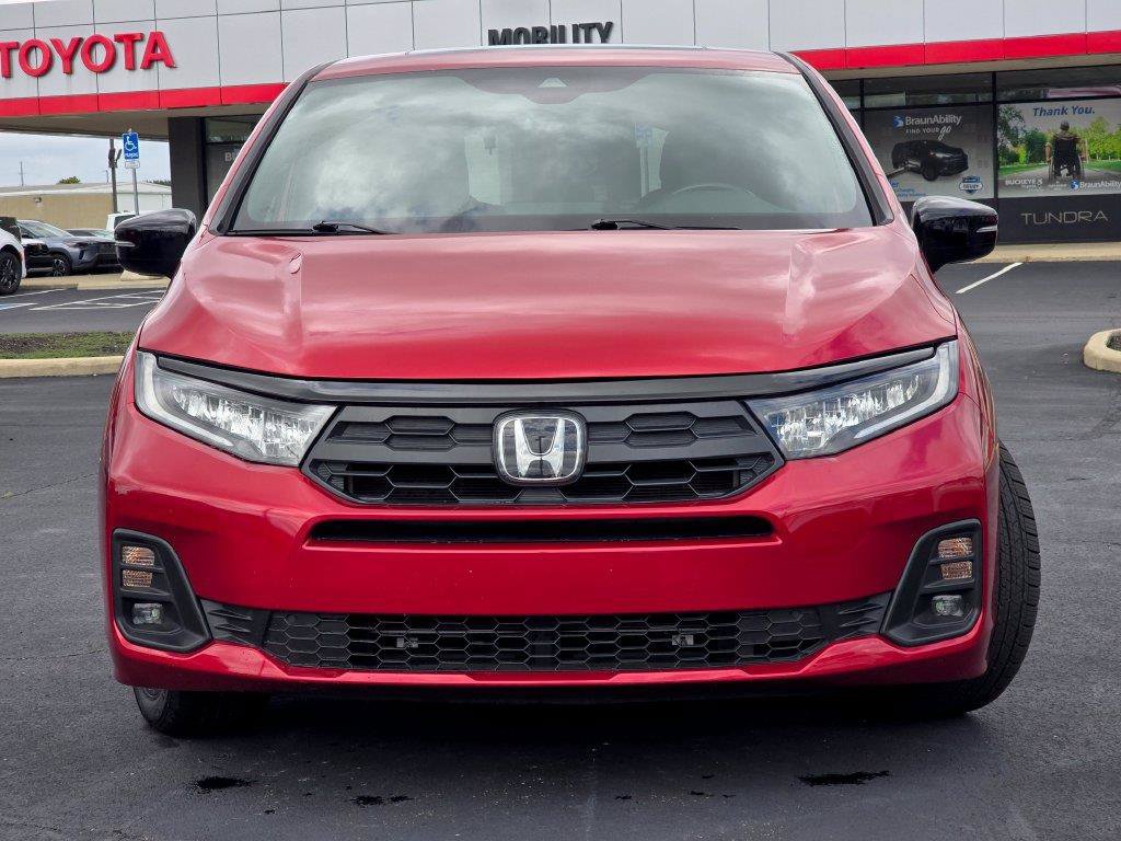 Used 2025 Honda Odyssey Sport-L image 3