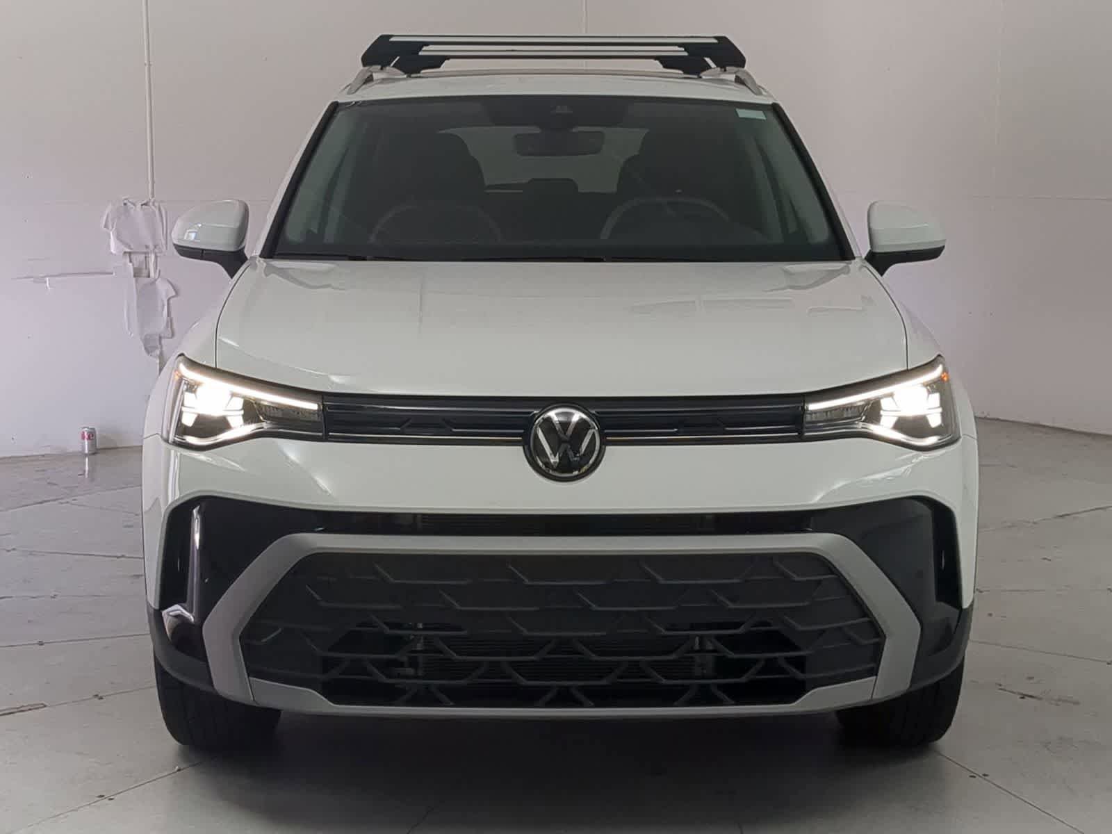 New 2025 Volkswagen Taos SE AWD/4WD image 9