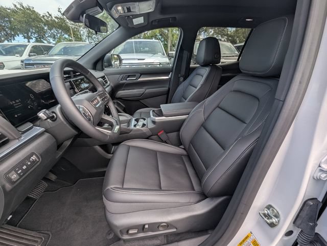New 2027 GMC Terrain Elevation w/ Elevation Premium Package FWD image 12