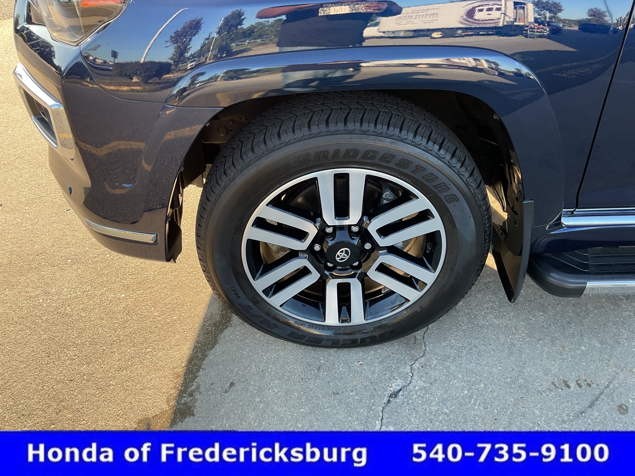 Used 2023 Toyota 4Runner Limited AWD/4WD image 10