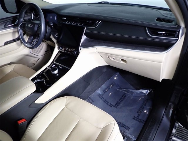 Used 2021 Jeep Grand Cherokee L Limited image 39