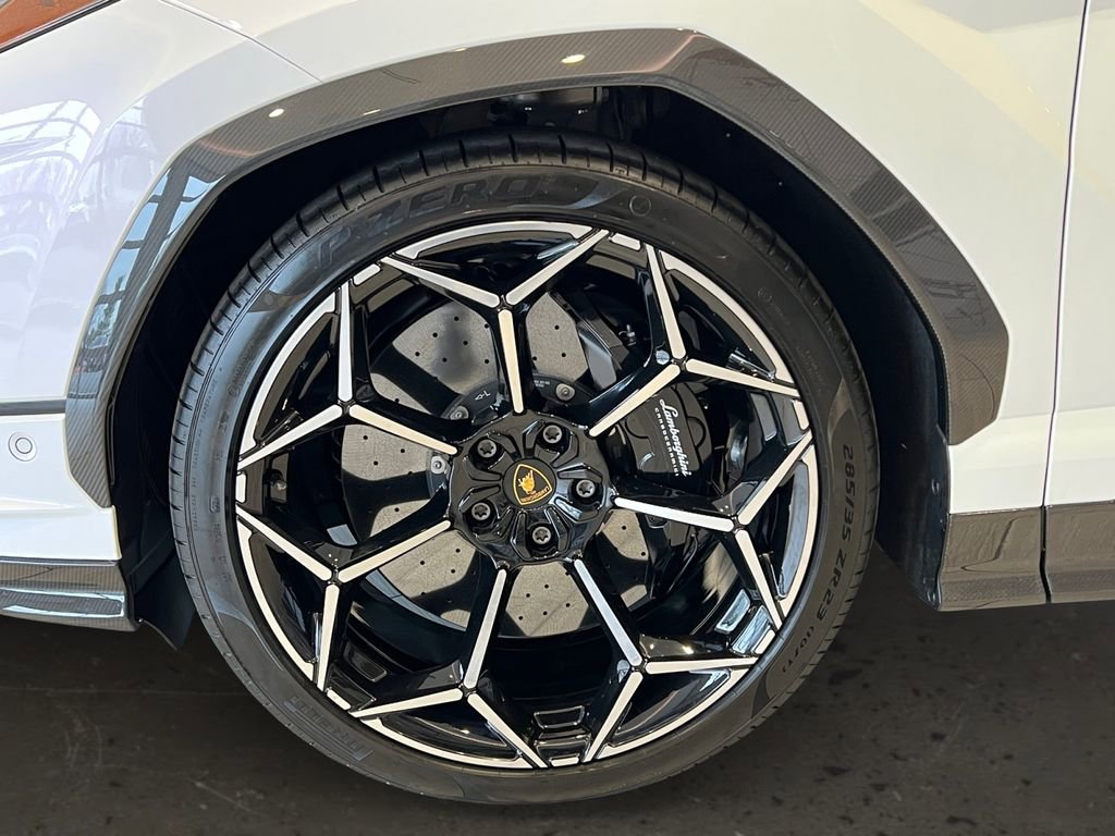 Used 2024 Lamborghini Urus Performante image 28