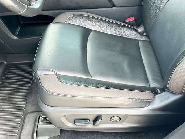 Used 2022 Nissan Pathfinder SL w/ SL Premium Package FWD image 19