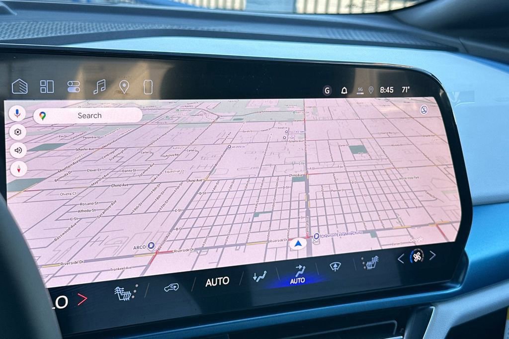 New 2026 Chevrolet Equinox EV LT FWD image 24