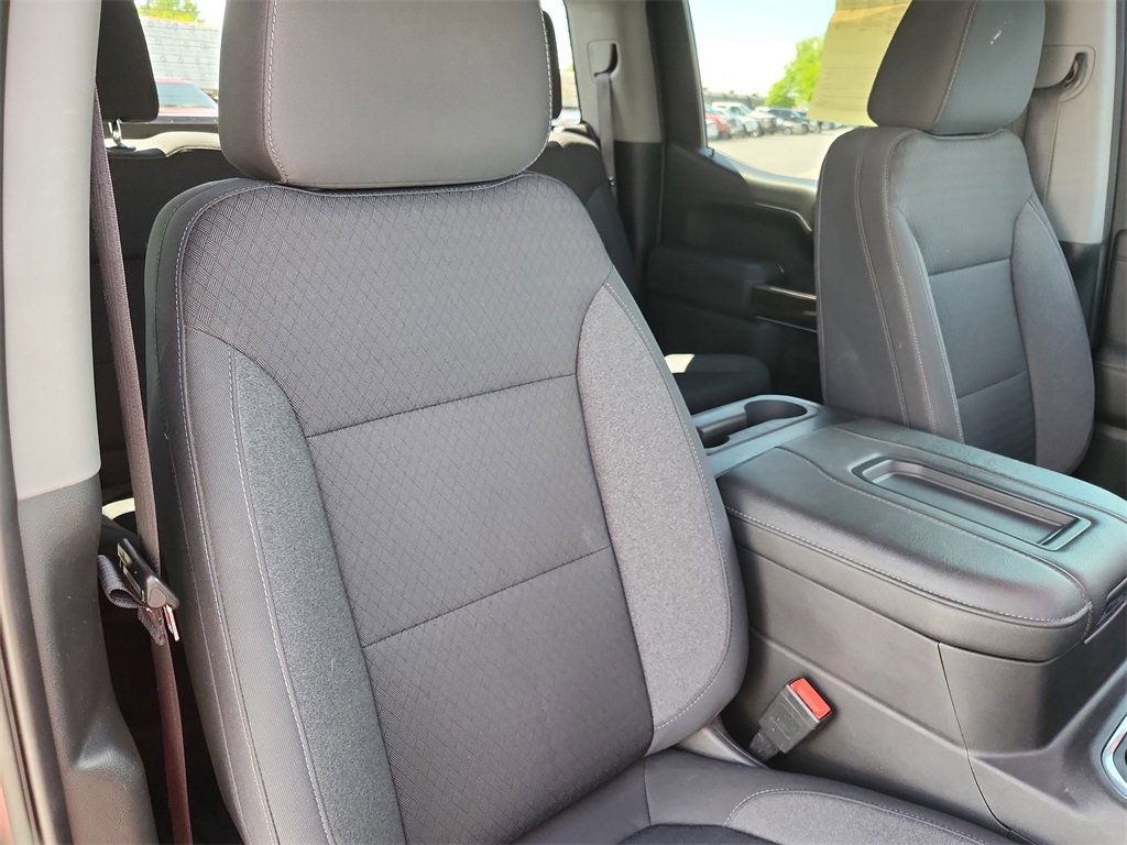 Used 2022 Chevrolet Silverado 1500 LT Trail Boss w/ Bed Protection Package image 18