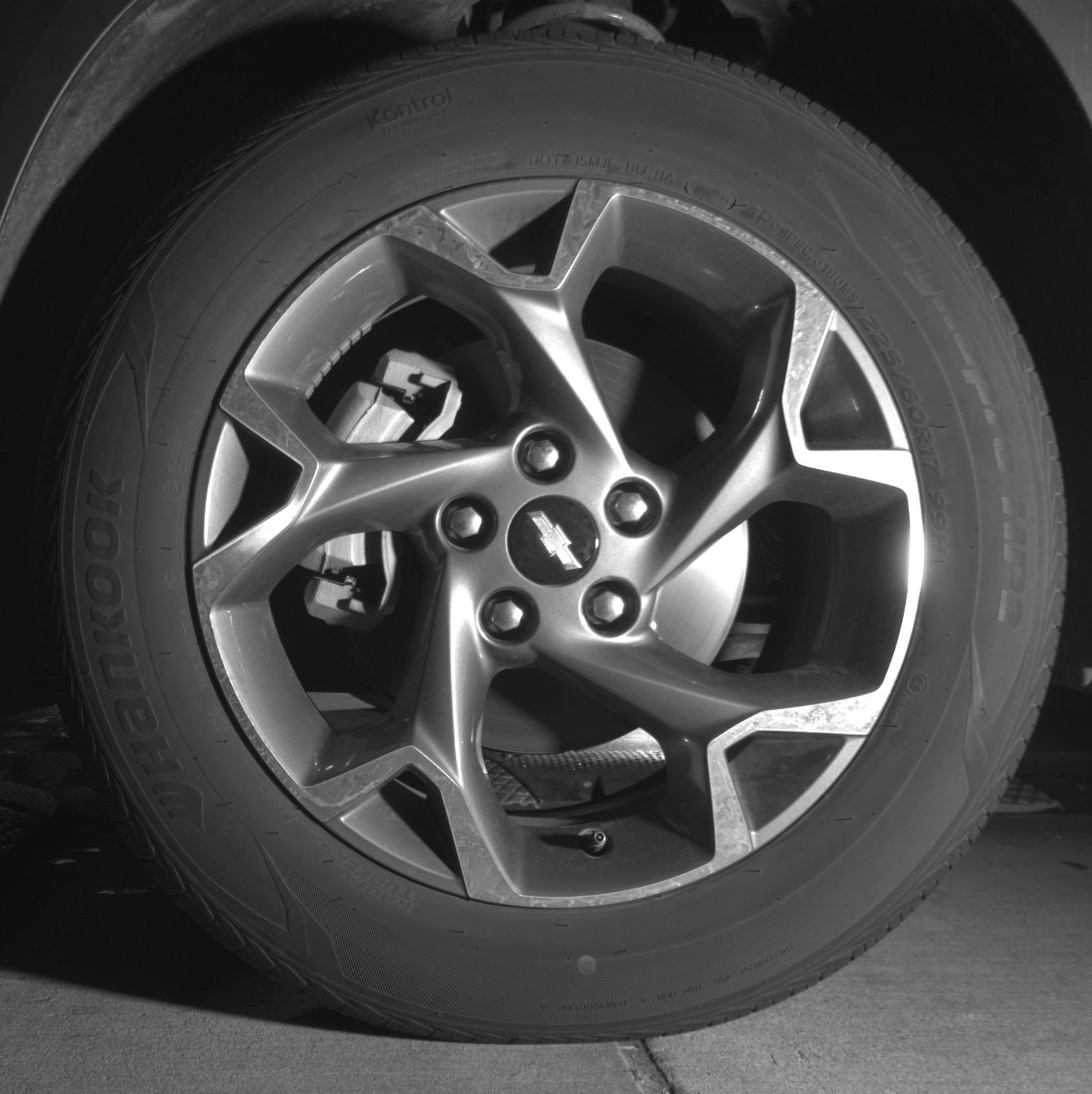 Used 2025 Chevrolet Trax LT FWD image 12