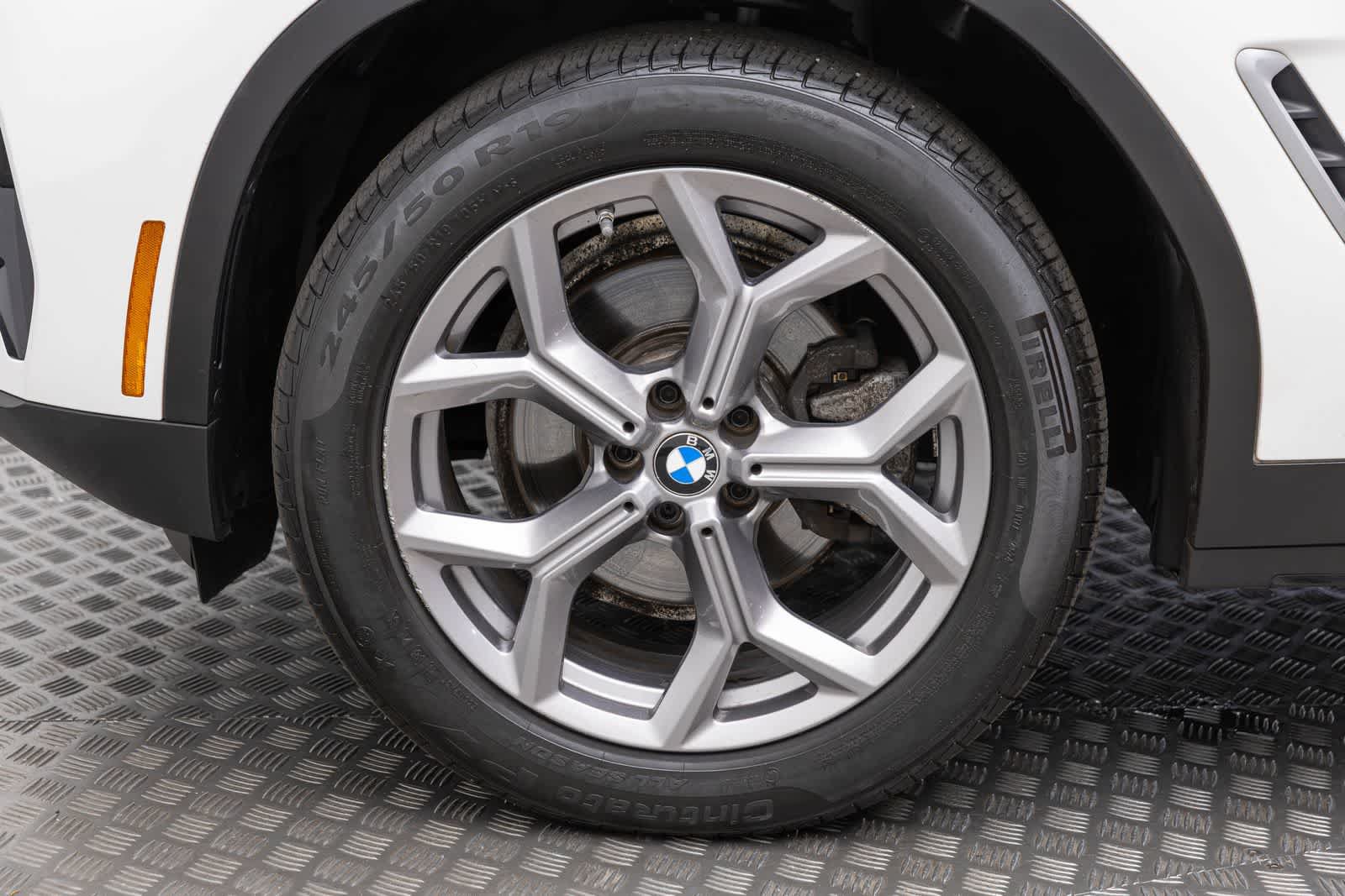 Used 2022 BMW X3 xDrive30i w/ Premium Package AWD/4WD image 8