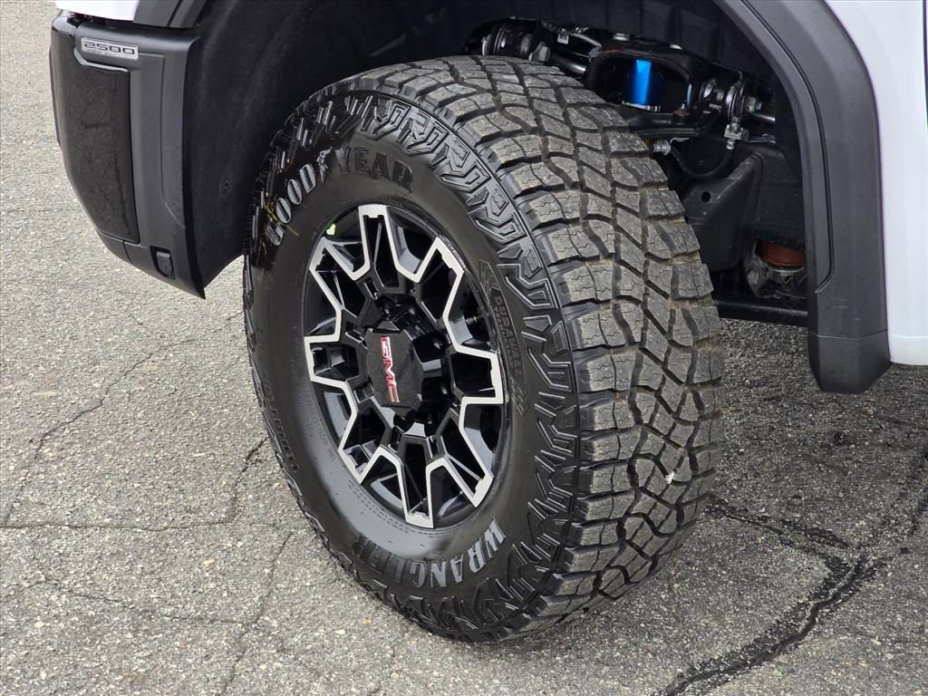 New 2026 GMC Sierra 2500 AT4X image 22
