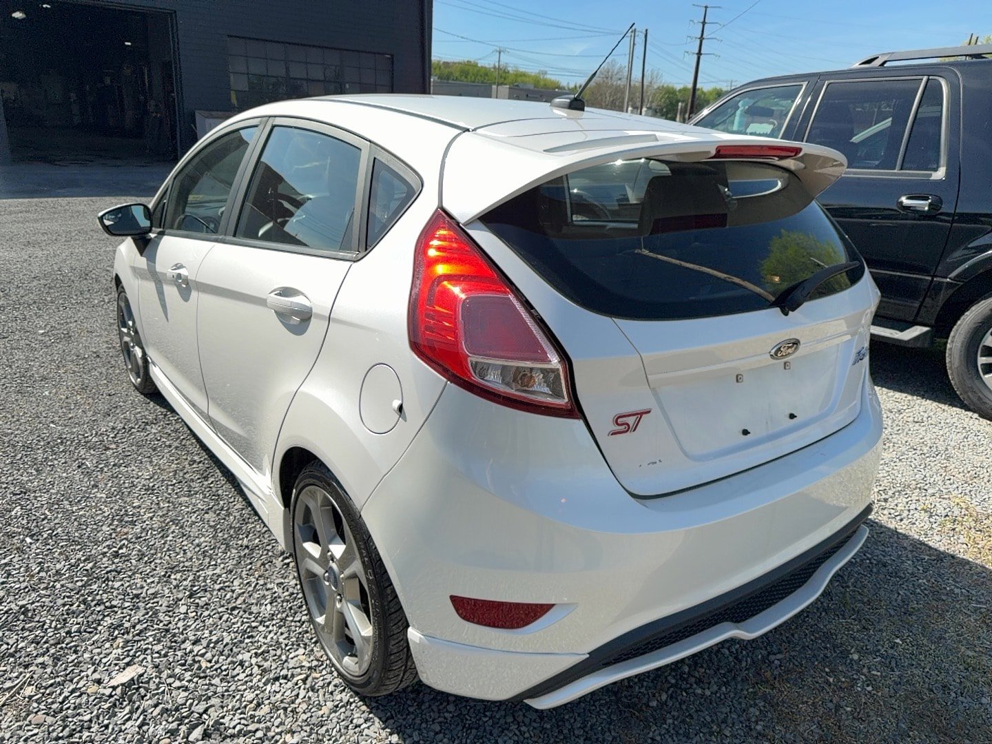 Used 2017 Ford Fiesta ST FWD image 2