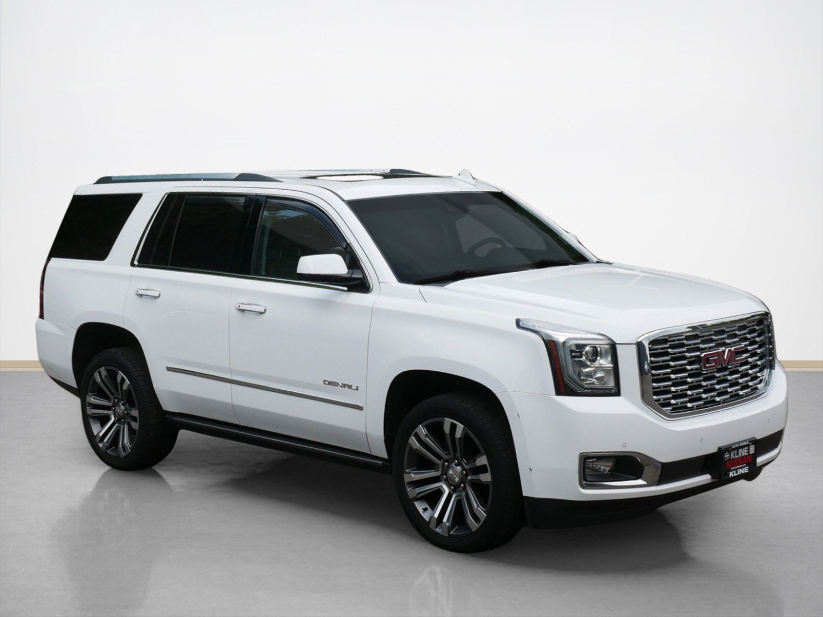 Used 2018 GMC Yukon Denali w/ Denali Ultimate Package AWD/4WD image 7