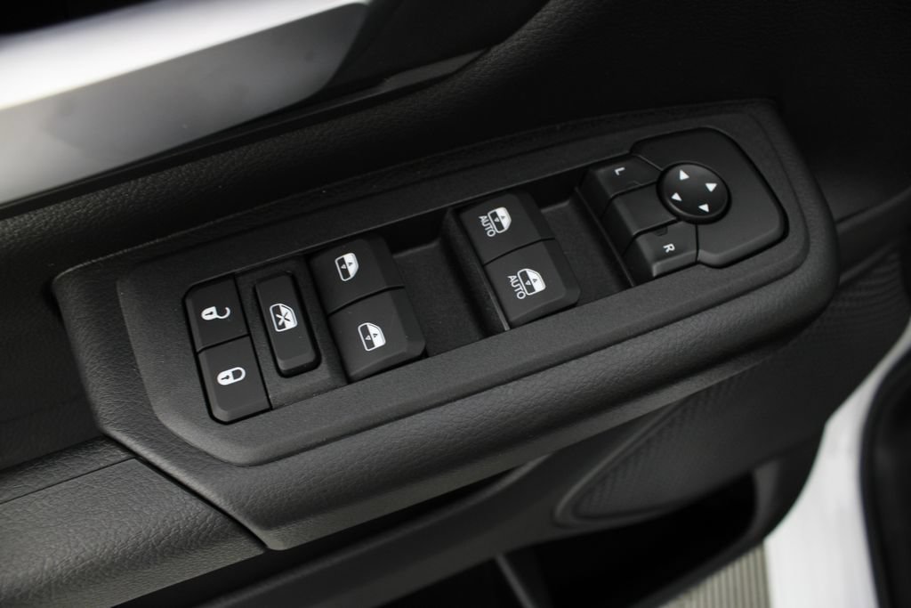 New 2026 RAM 1500 Express AWD/4WD image 14