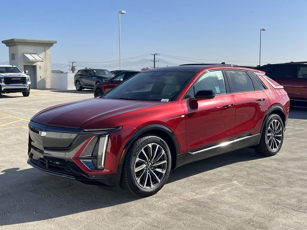 New 2025 Cadillac Lyriq Sport image 8