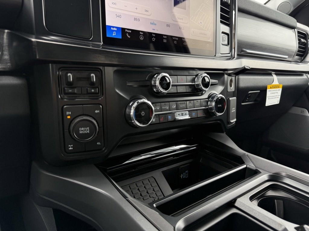 New 2026 Ford F350 Lariat w/ Chrome Package image 18