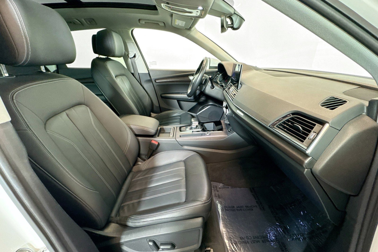 Used 2022 Audi Q5 2.0T Premium w/ Convenience Package image 27