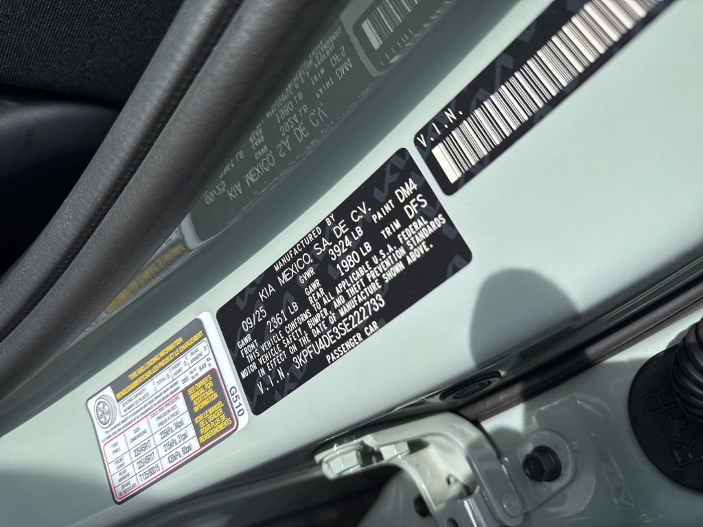 New 2025 Kia K4 EX image 20