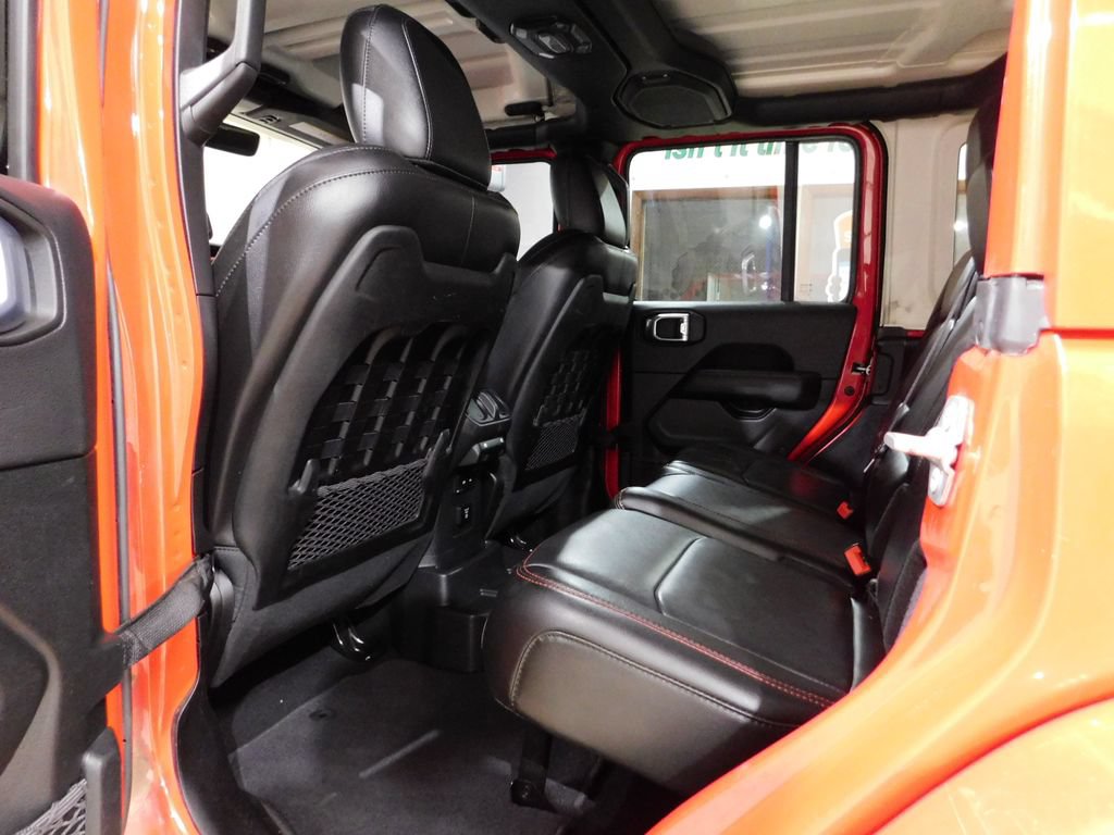 Used 2021 Jeep Wrangler Unlimited Rubicon w/ Dual Top Group AWD/4WD image 70
